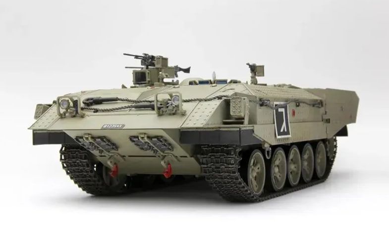 Isreal Heavy Aromoured Personnel Carrier Achzarit Early SS-003 фото