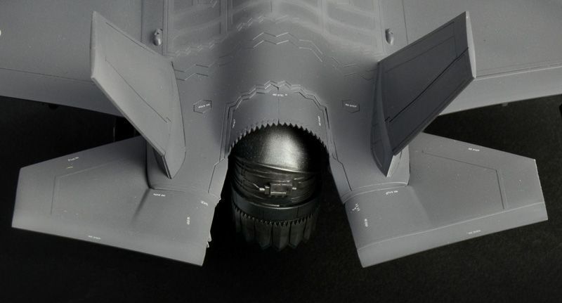 LOCKHEED MARTIN - F-35 B LIGHTING II MILITARY AIRPLANE IT2810 фото