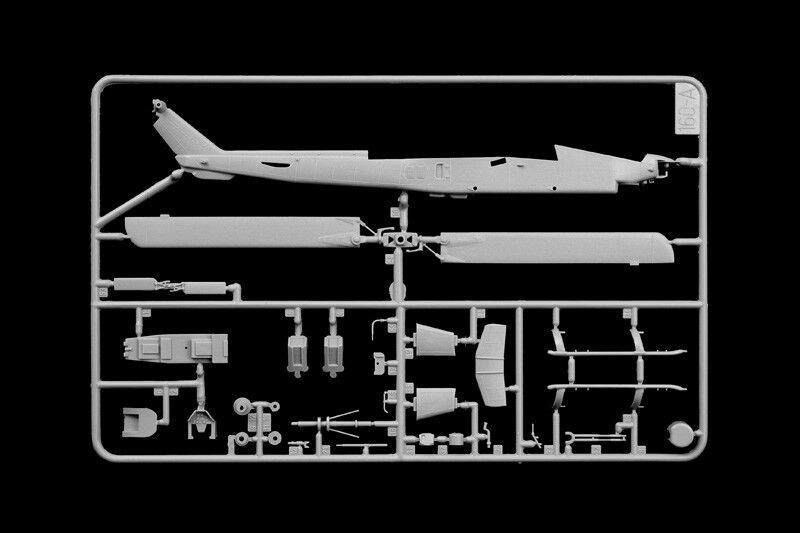Збірна модель 1/72 Вертоліт AH-1W Super Cobra Italeri 90160 IT90160 фото