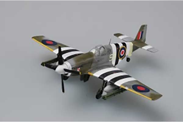 Збірна модель американського винищувача P-51C "Mustang" Fighter HB80243 фото