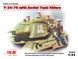 Танк T-34-76 із радянським танковим десантом ICM35368 фото 1