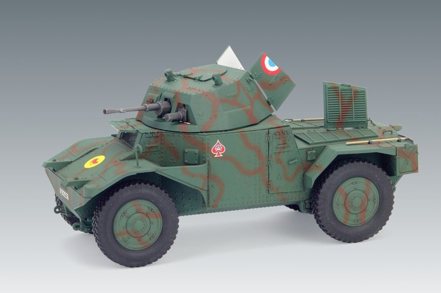 Panhard 178 AMD-35 / Французький бронеавтомобіль 2 МВ ICM35373 фото