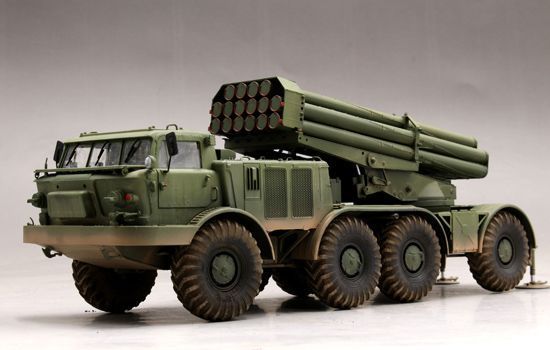 Збірна модель ТЕЛ 9П140 реактивної системи залпового вогню 9К57 "Ураган" TR01026 фото