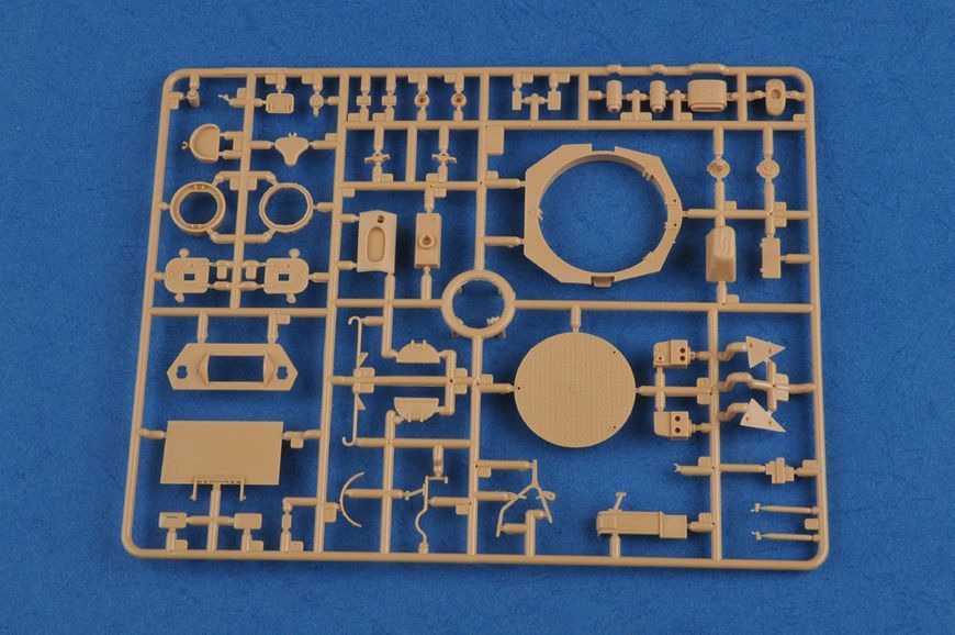 Збірна модель німецького танка German Panzerkampfwagen IV Ausf C HB80130 фото