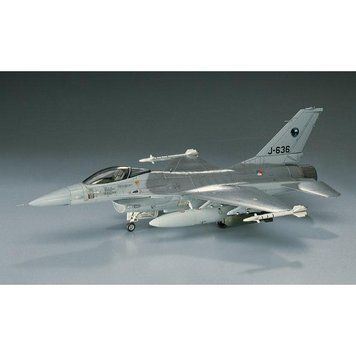Збірна модель літака F-16A PLUS FIGHTING FALCON B1 1:72 HS00231 фото