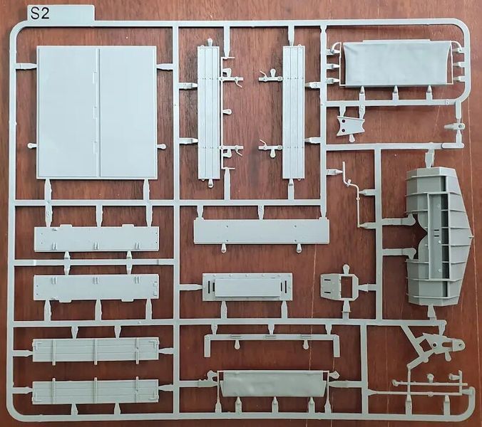 Збірна модель 1/35 Німецька БРЕМ Бергепантера Ausf. G з повним інтер'єром TK2107 фото