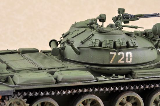 Збірна модель танка T-62 Mod.1975 (Mod.1972+KTD-2) TR01552 фото