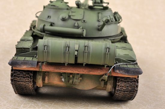 Збірна модель танка T-62 Mod.1975 (Mod.1972+KTD-2) TR01552 фото