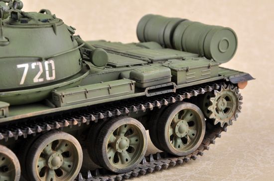 Збірна модель танка T-62 Mod.1975 (Mod.1972+KTD-2) TR01552 фото