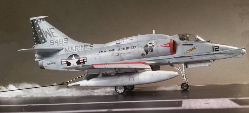 Збірна модель 1/48 американський палубний винищувач A-4M Skyhawk Hasegawa 07233 HS07233 фото