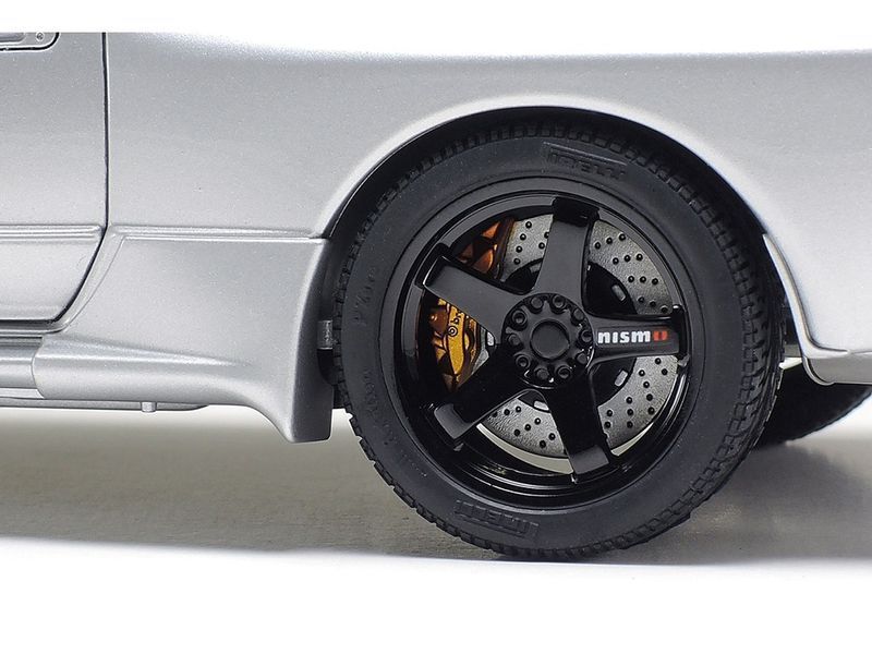 Японський спортивний автомобіль 1/24 Ніссан скайлайн (Nissan Skyline GT-R (R32) Nismo-Cu.) Tamiya 24 TAM24341 фото