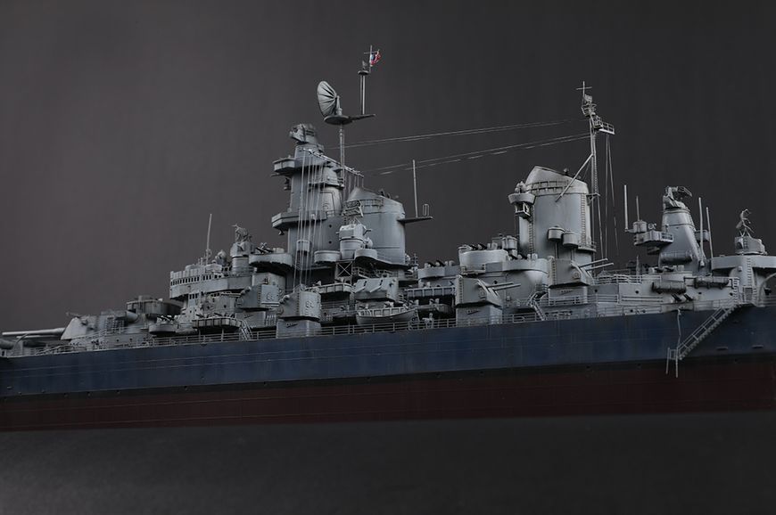 Збірна модель американського лінкора USS Missouri BB-63 HB86516 фото