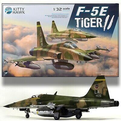 Збірна модель Літак 1/32 F-5E "Tiger II KH32018 фото