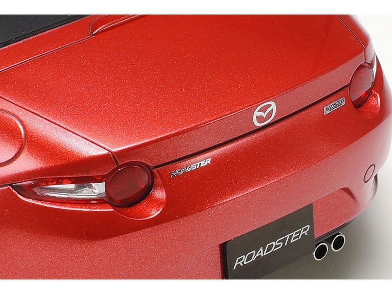 Японський спортивний автомобіль 1/24 Мазда МХ-5 (Mazda MX-5) Tamiya 24342 , збірна модель автомобіля TAM24342 фото