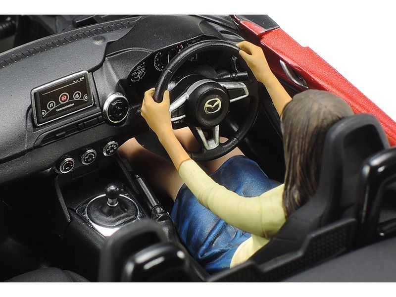 Японський спортивний автомобіль 1/24 Мазда МХ-5 (Mazda MX-5) Tamiya 24342 , збірна модель автомобіля TAM24342 фото