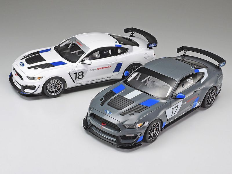 Американський спортивний автомобіль 1/24 Форд Мустанг (Ford Mustang GT4) Tamiya 24354 , збірна модел TAM24354 фото