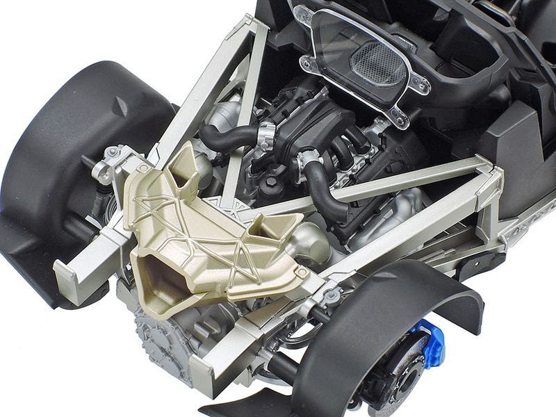 Британський спортивний автомобіль 1/24 суперспорткар Макларен Сенна (McLaren Senna) Tamiya 24355 TAM24355 фото