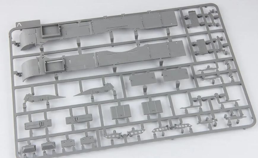 Збірна модель 1/35 Танк М103A2 TK2140 фото