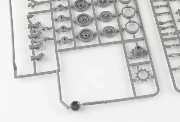 Збірна модель 1/35 Танк М48A5 TK2161 фото