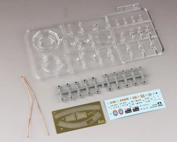Збірна модель 1/35 Танк М48A5 TK2161 фото