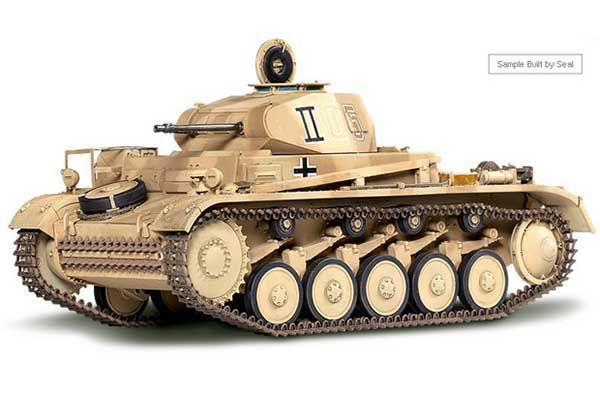 1/35 Німеччина Panzer II Ausf.F "North Africa" AC13535 фото
