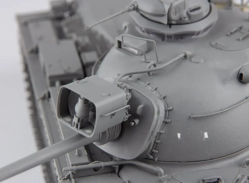 Збірна модель 1/35 Танк М48A3 Patton Mod B TK2162 фото