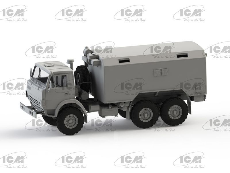 Армійський 6-колісний автомобіль із закритим кузовом КАМАЗ ICM35002 фото