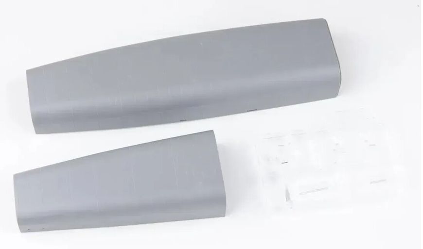Збірна модель 1/72 Суборбітальний бомбардувальник-космоліт S&auml;nger-Bredt Silbervogel з комплектом отр TK5018 фото