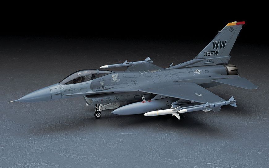 Збірна модель 1/48 тактичний винищувач F-16CJ Fighting Falcon &ldquo;Місава Японія&rdquo; Hasegawa PT32 07232 HS07232 фото