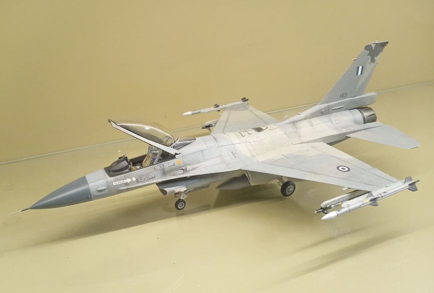 Збірна модель 1/48 тактичний винищувач F-16CJ Fighting Falcon &ldquo;Місава Японія&rdquo; Hasegawa PT32 07232 HS07232 фото