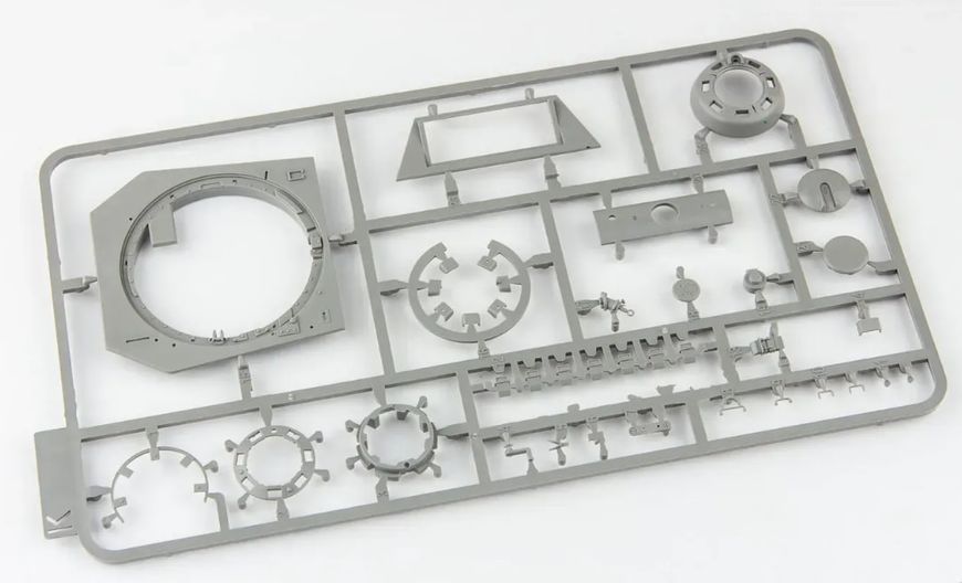 Збірна модель 1/35 Танк Pzkpfwg.V Пантера ранніх випусків TK2174 фото