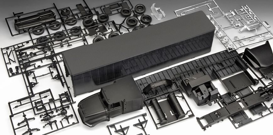 Збірна модель 1/32 трейлера Rammstein Tour Truck Gift Set REV07658 фото