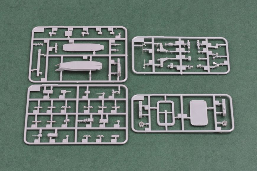 Збірна модель USS Essex LHD-2 HB83403 фото