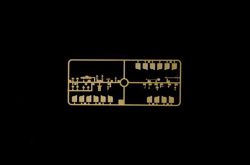 Збірна модель 1/35 бронемашина Sd.Kfz. 234/2 Puma IT6572 фото