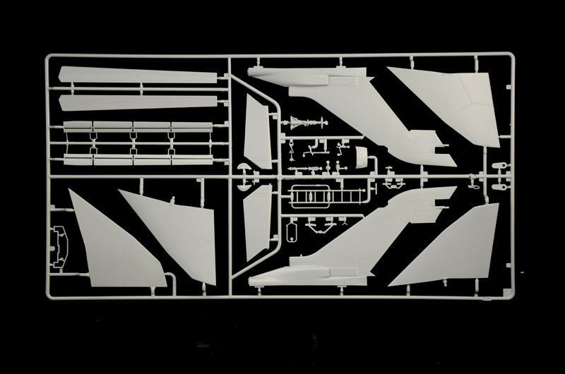 Збірна модель 1/32 літак Tornado IDS Italeri 2520 IT2520 фото