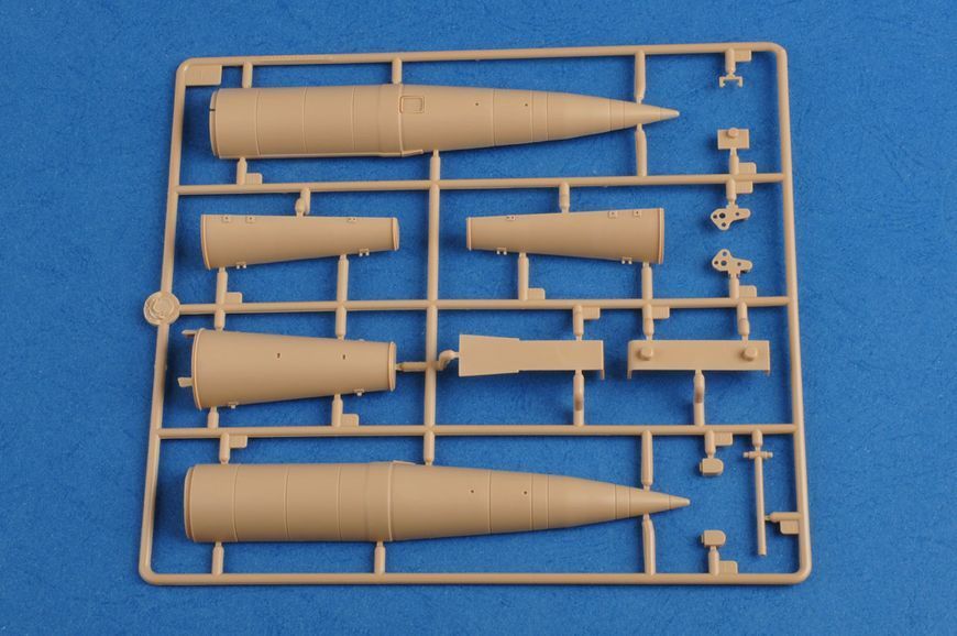 Soviet SS-23 Spider Tactical Ballistic Missile HB85505 фото