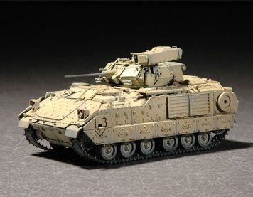 M2A2 ODS/ODS-E Bradley Fighting Vehicle TR07297 фото