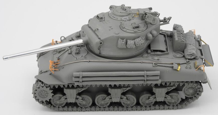 Збірна модель 1/35 американський середній танк (Sherman M4A1 76W) Border Model BT-046 BT-046 фото