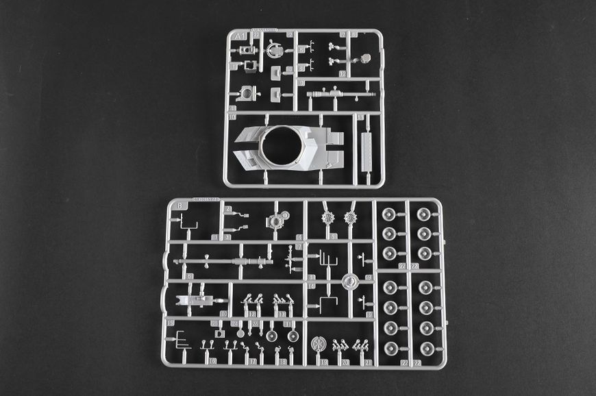 Збірна модель 1/72 Німецький танк Леопард 2A6EX TR07192 фото