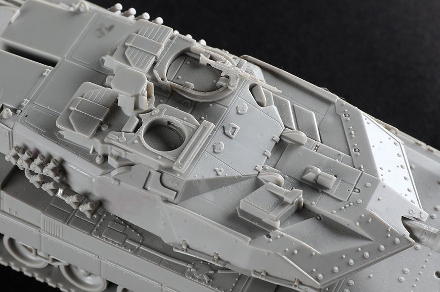 Збірна модель 1/72 Німецький танк Леопард 2A6EX TR07192 фото