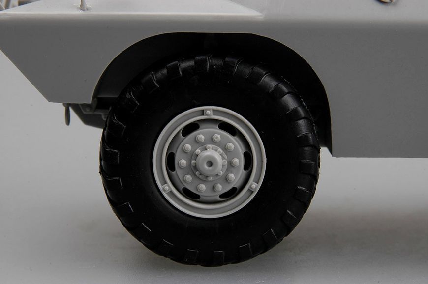 Збірна модель M706 Commando Armored Car Product Improved HB82419 фото