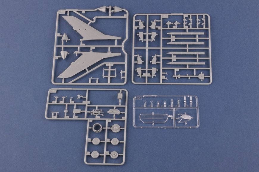 Збірна модель літака Yak-28P Firebar HB81767 фото