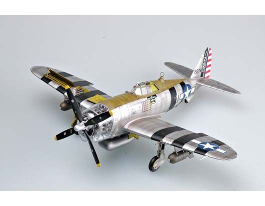 Збірна модель винищувача P-47D "Razorback" TR02262 фото
