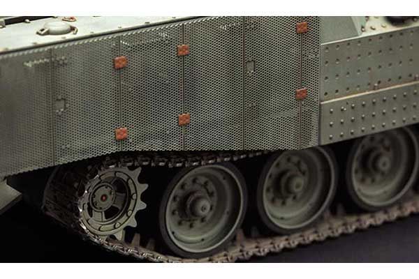 Збірна модель 1/35 Ізраїльський важкий бронетранспортер Ахзаріт (пізня модифікація) Менг SS-008 SS-008 фото