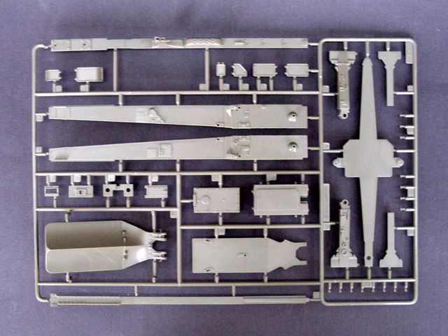 Збірна модель зенітно-ракетного комплексу Sam-2 TR00206 фото